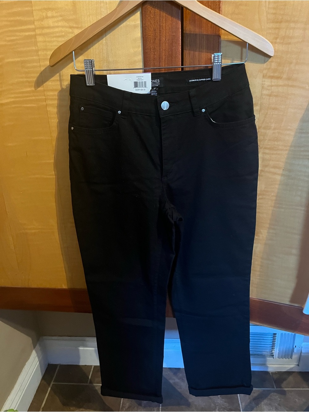 Jones NY Lexington Cuffed Capri